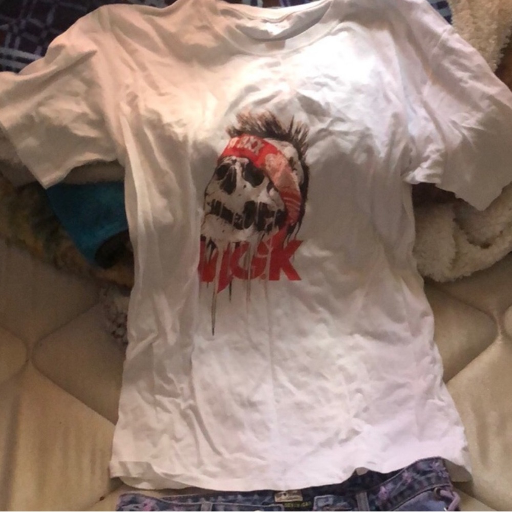 Mgk shirt